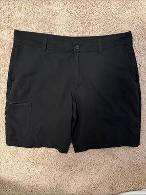 Magellan Outdoors Black Men's Hybrid Shorts size 40